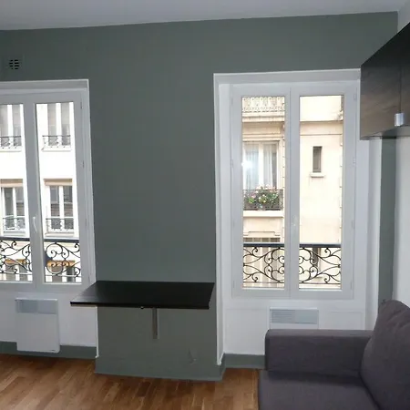 17e Studio Dulong
